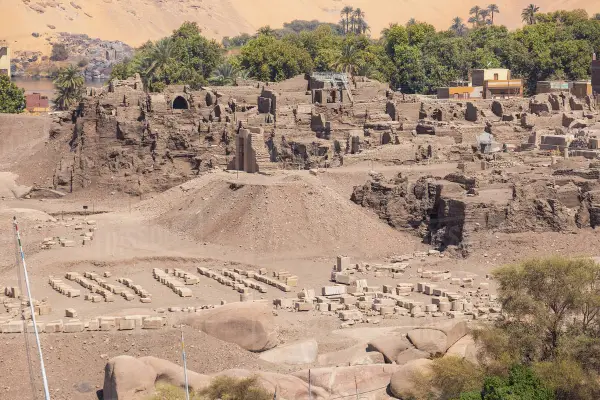 ELEPHANTINE ISLAND - 2