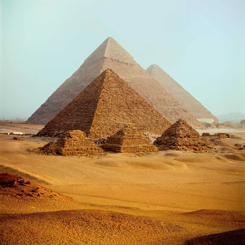 GIZA PLATEAU (THE GREAT PYRAMIDS AND SPHINX) - 3