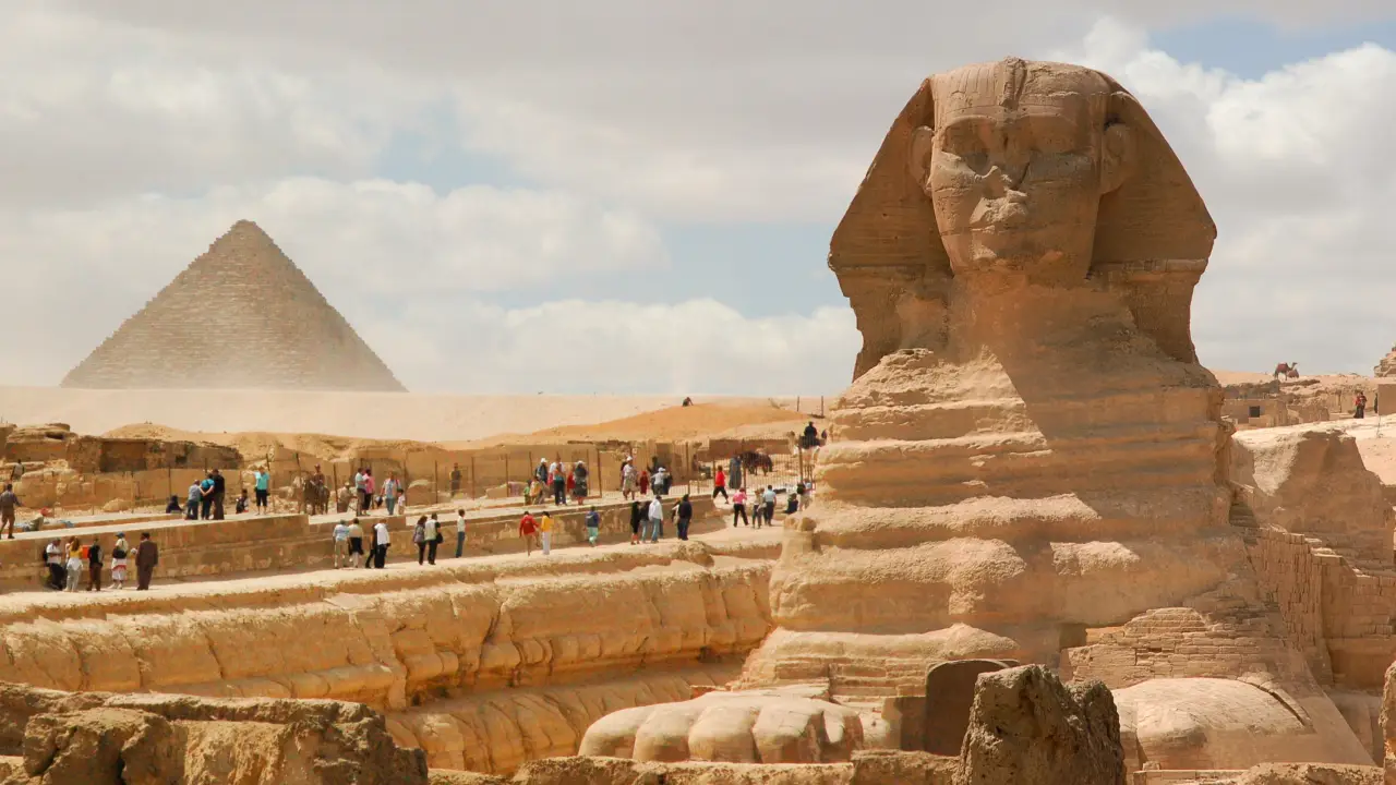 GIZA PLATEAU (THE GREAT PYRAMIDS AND SPHINX) - 4