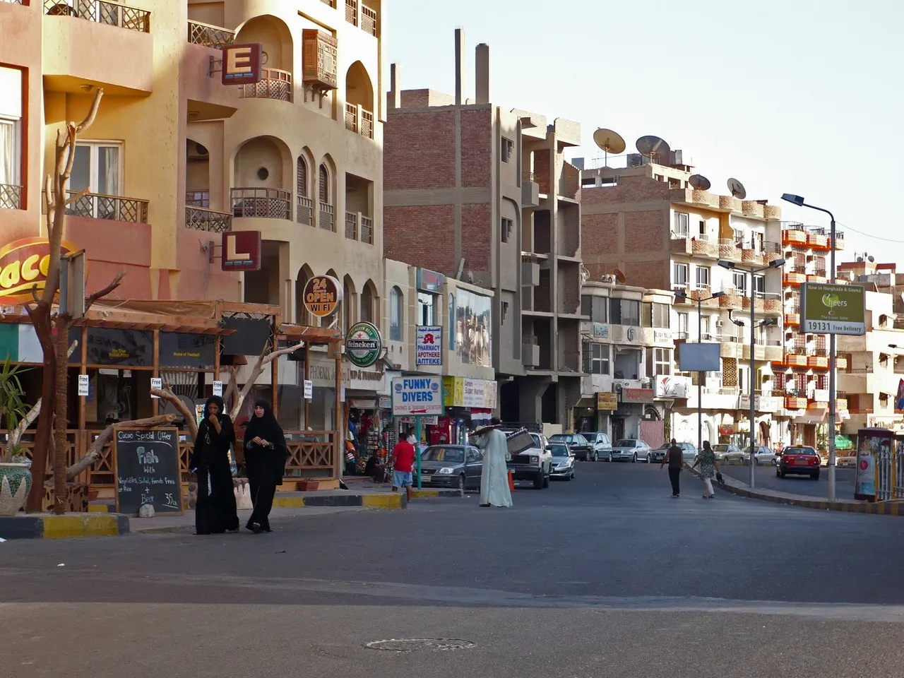 HURGADA MAIN STREET EL-SHERATON - 5