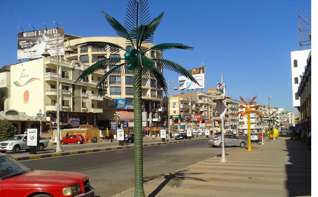 HURGHADA CITY CENTER AND THE MAIN STREET SHERATON - 4
