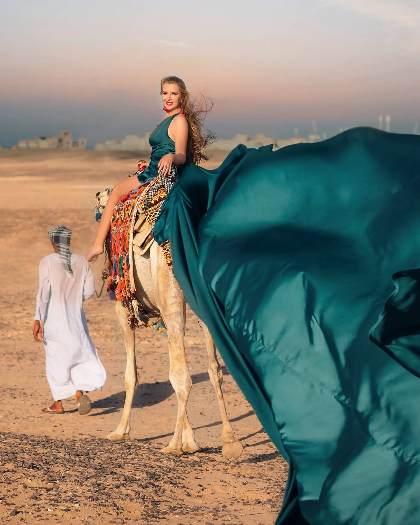 IN THE DESERT OF SAHL HASHEESH - 3