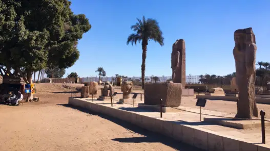 THE ARCHAEOLOGICAL AREA OF MEMPHIS NECROPOLIS IN GIZA. - 8