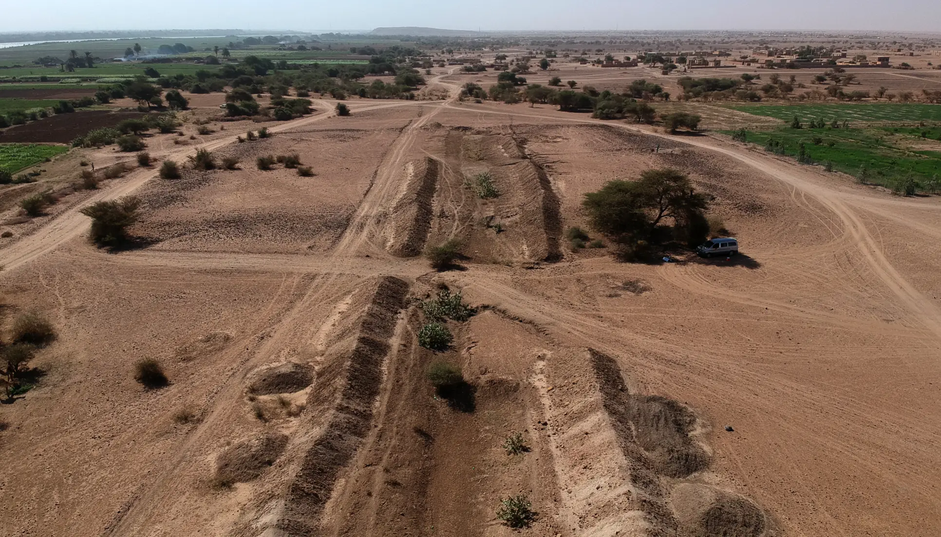 The archaeological site of El-Kab - 5