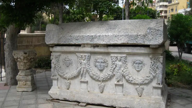 THE TOMBS OF KOM EL-SHOQAFA - 11