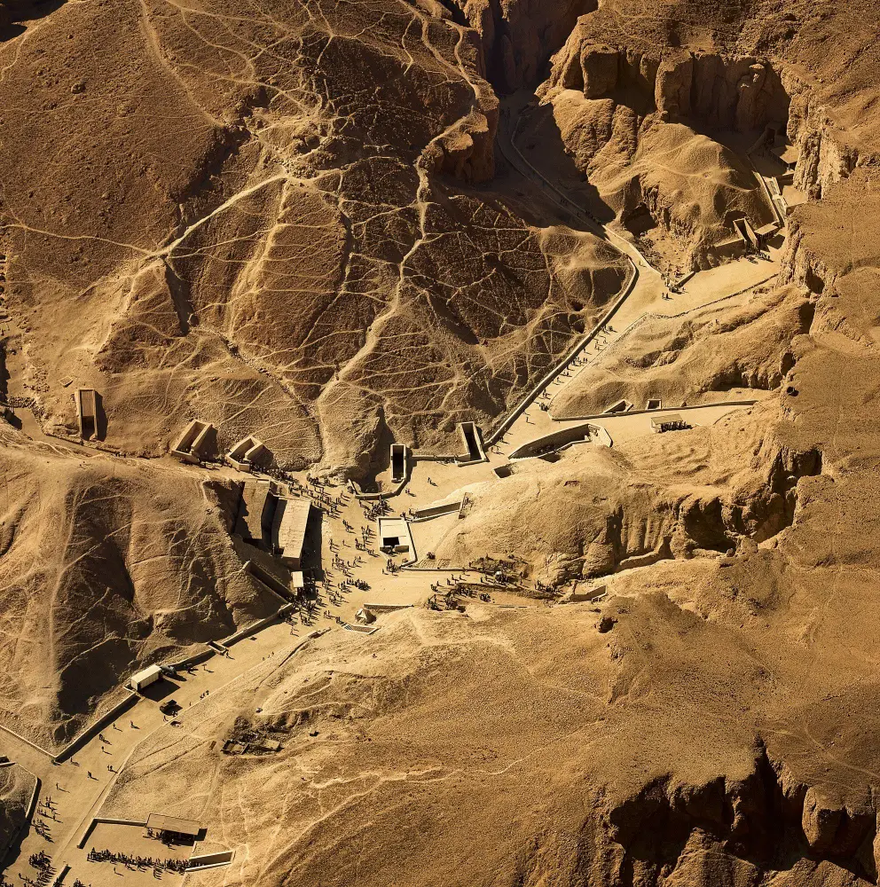 The Valley of the Queens - 1