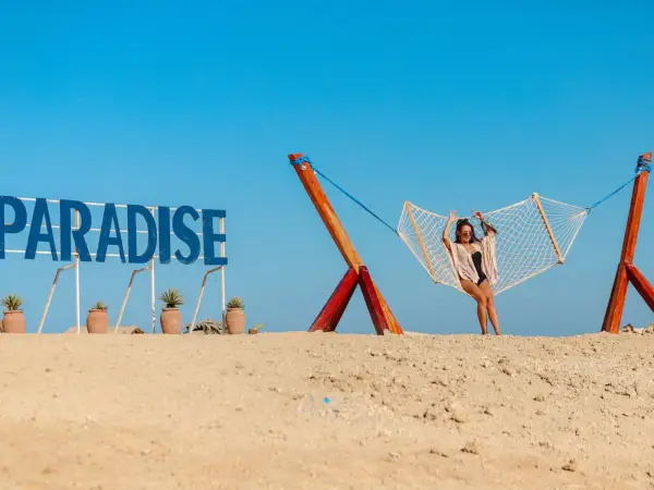 Visit Paradise Island - 4