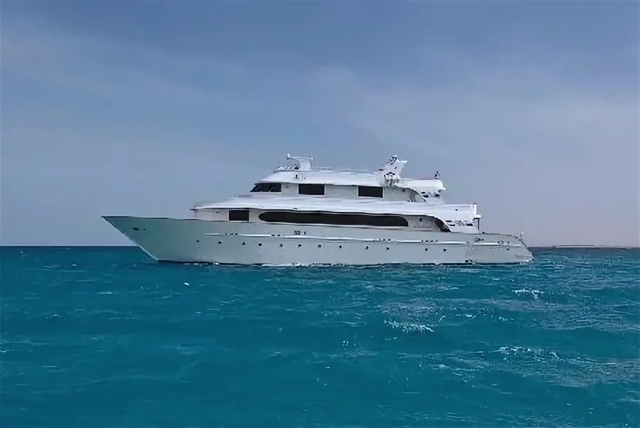 Yacht charter in the Red Sea