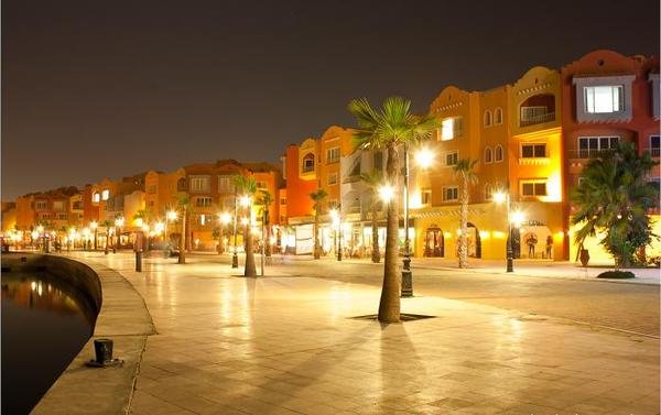 Which is better: Hurghada or Sharm?