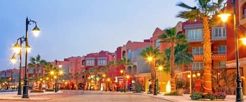 Who are Russian emigrants in Hurghada? Russian expat life in Hurghada: learn about the benefits, adaptation and opportunities for work and business in this sunny city. - 2