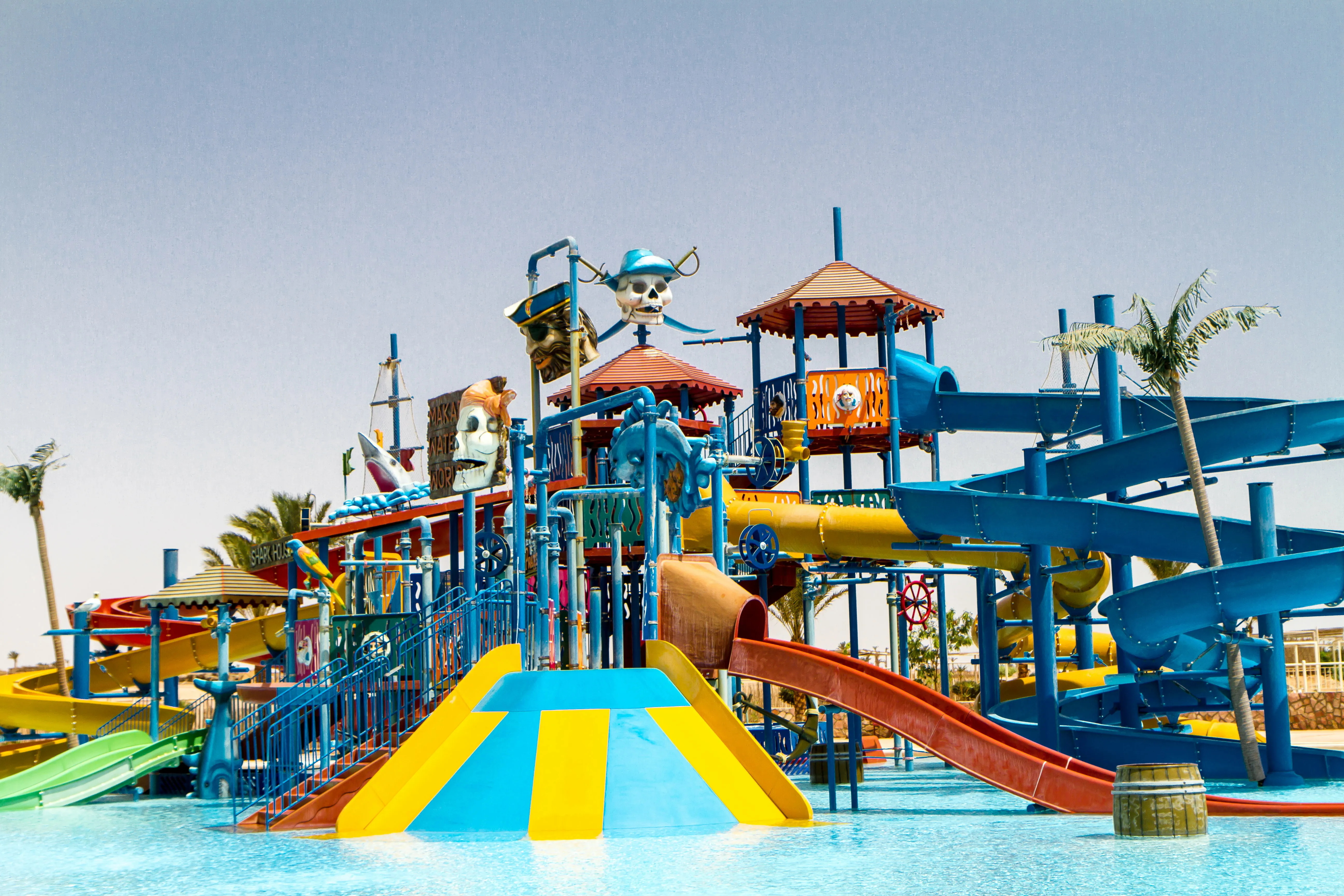 AQUA PARK MAKADI WATER WORLD