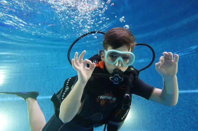 JUNIOR OPEN WATER COURSE (2-3 days )