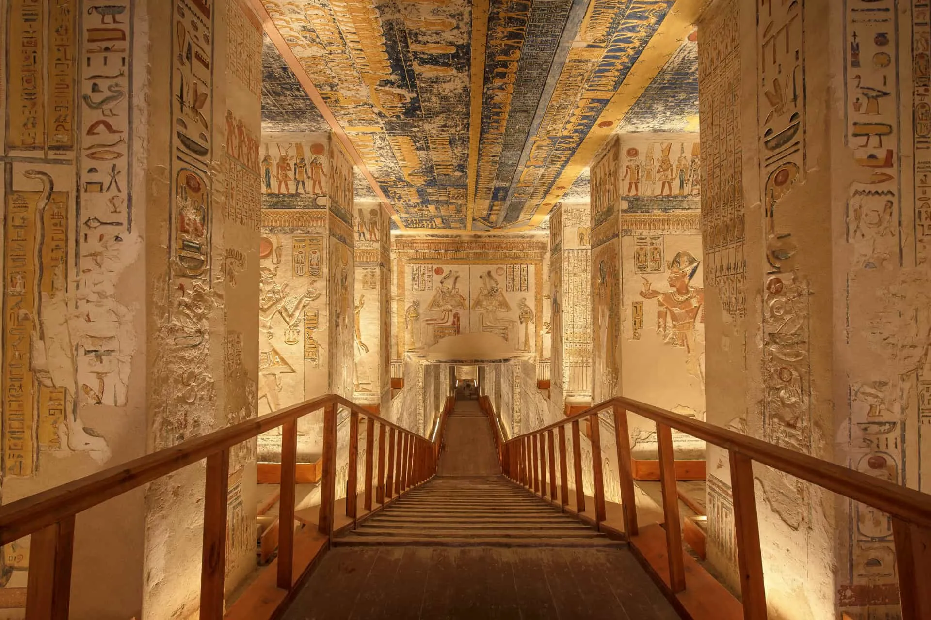 ONE DAY TRIP TO LUXOR AND DENDERA (FULL PROGRAM)