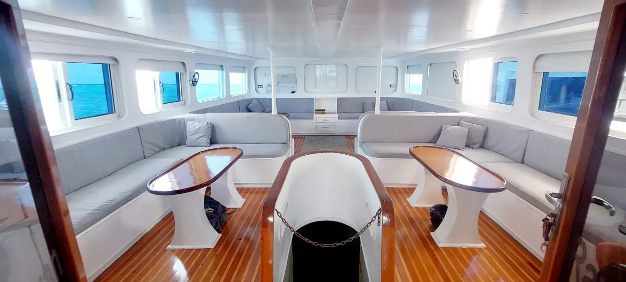 PRIVATE SEA TRIP - ON PRINCESS SAMAR BOAT