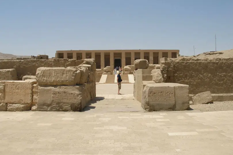 PRIVATE 1-DAY TRIP TO DENDERA AND ABIDOS