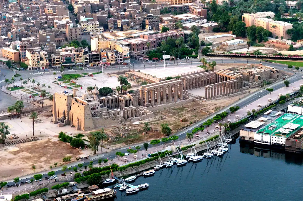 PRIVATE 1-DAY TRIP TO LUXOR
