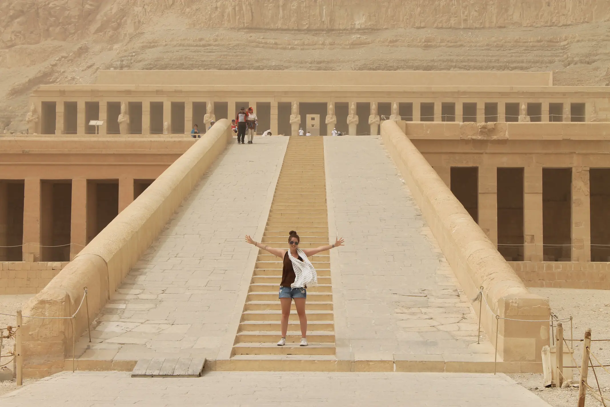 PRIVATE 1-DAY TRIP TO LUXOR