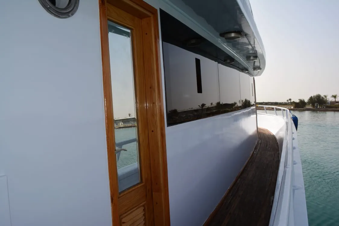 PRIVATE SEA TRIP - ON PRINCE SALAH BOAT