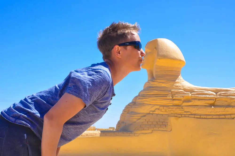 PRIVATE TOUR TO SAND CITY PARK AND MINI EGYPT PARK