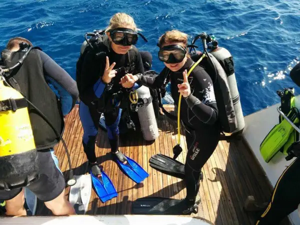 SCUBA DIVING TRIP