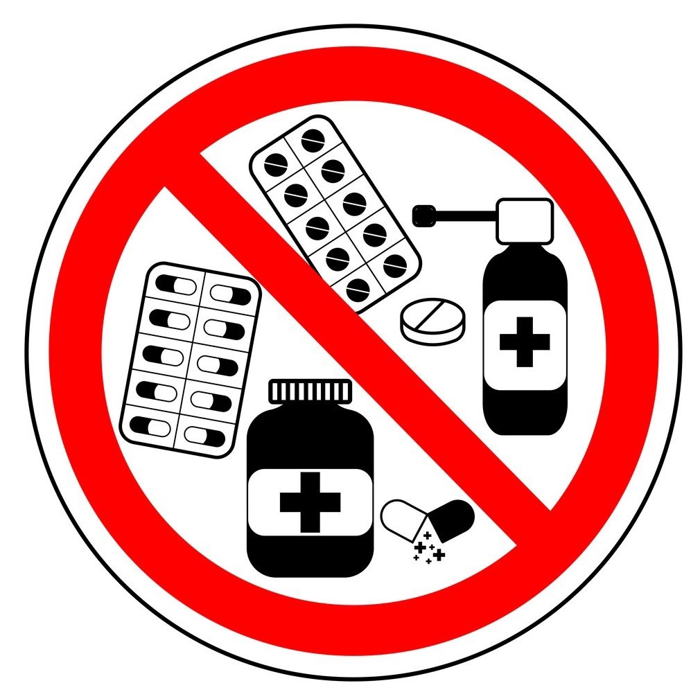 <p>What medications and drugs are prohibited for entry or exit to/from Egypt?</p>