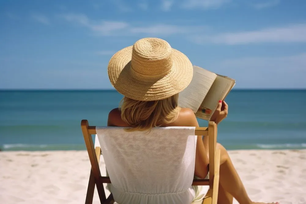 <p><strong><em>How can tourists politely avoid the disturbance of marketing sellers at a hotel beach without embarrassing them, while still enjoying their time peacefully?</em></strong></p>
