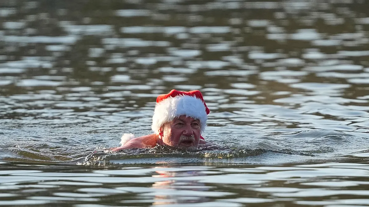 <p><strong>Is the Red Sea warm enough for swimming in the winter (December, January, February)?</strong></p><p><br></p><p><br></p>