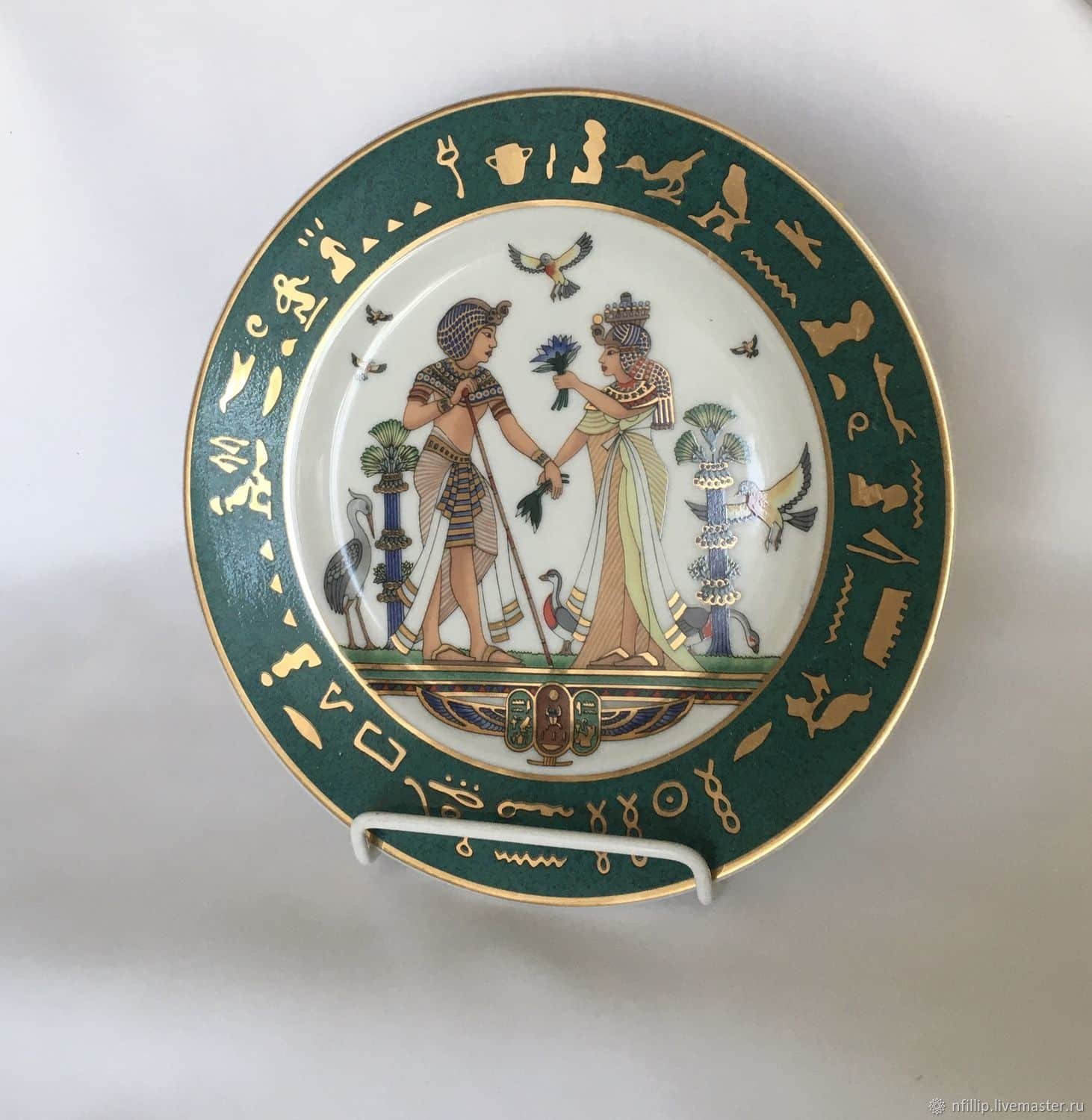 Decorative porcelain plate - pharaonic designs - Image 2
