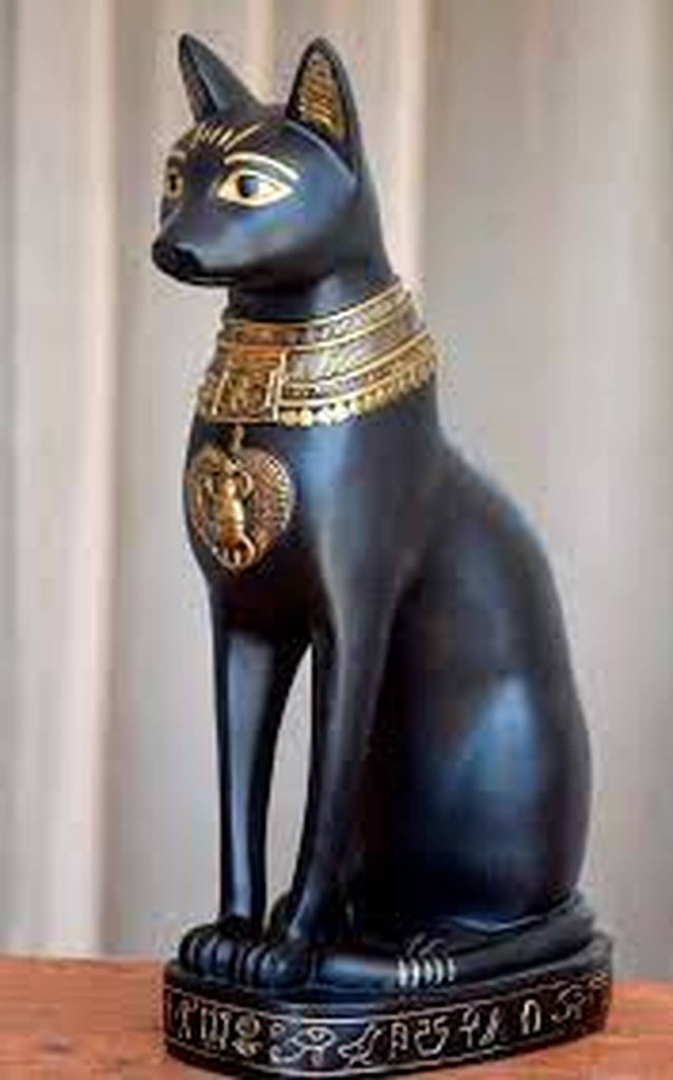 Sculpture of paraonic Bastet Cat - Image 2