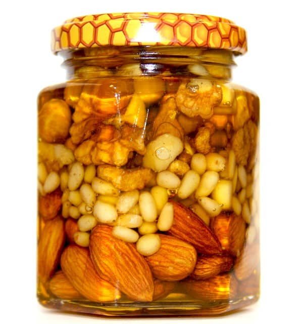 HONEY WITH NUTS