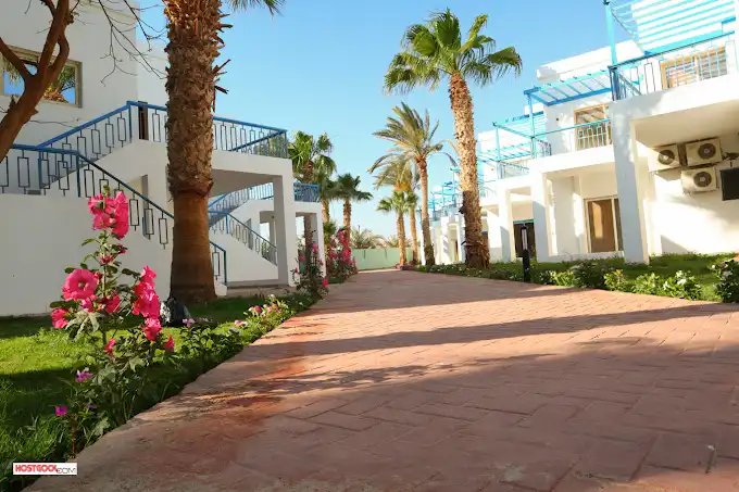 Furnished chalets at Mirage Bay Resort.